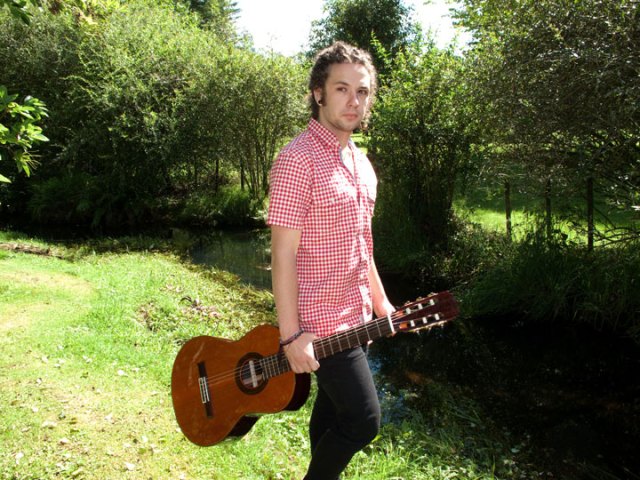 Theo Jury Tikorangi 25/12/2010