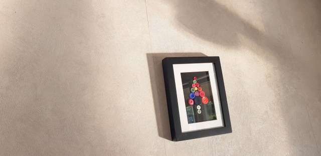 Button Christmas tree card Julia Bull c.2012?