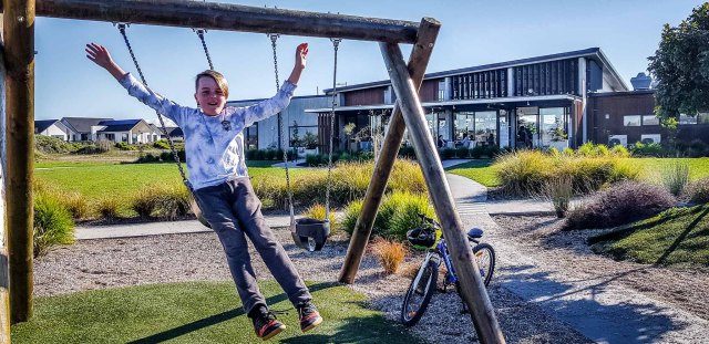 St Kilda Cafe & Bistro, Fencourt, Waikato. 37°52'24" S 175°29'16.999" E 12.8.18