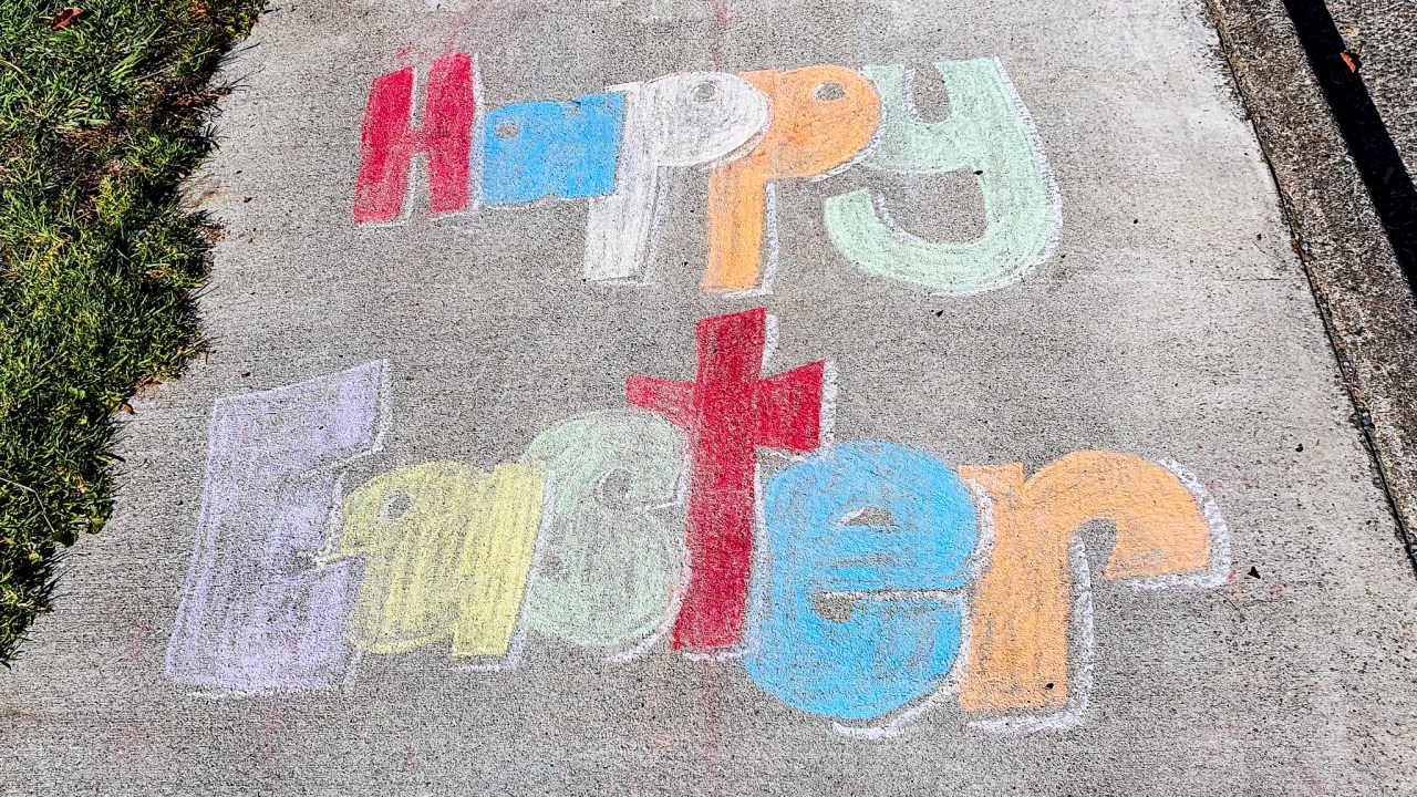 Happy Easter (chalk on concrete) Shakespeare Street (on the eastern side between Arnold & Noel Streets) Easter Saturday 11 April 2020. 