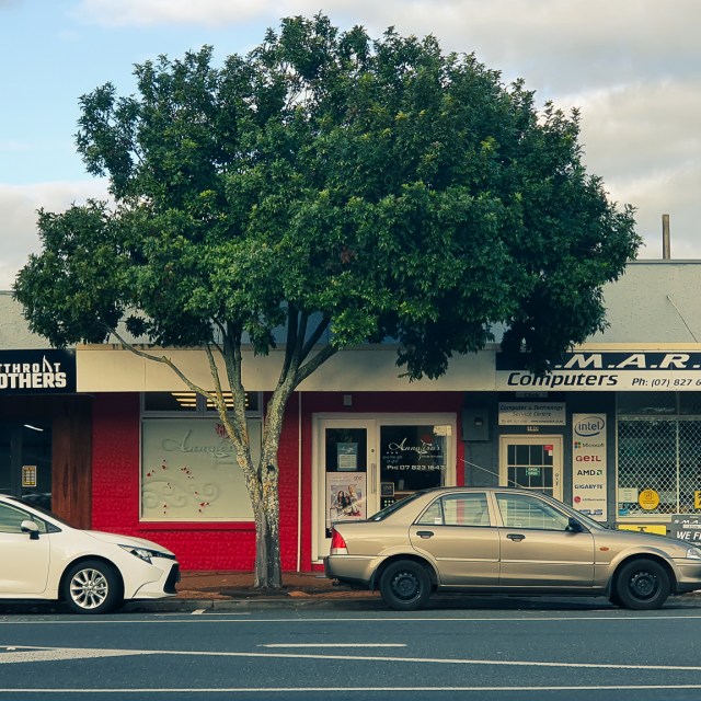 Shakespeare Street Shops