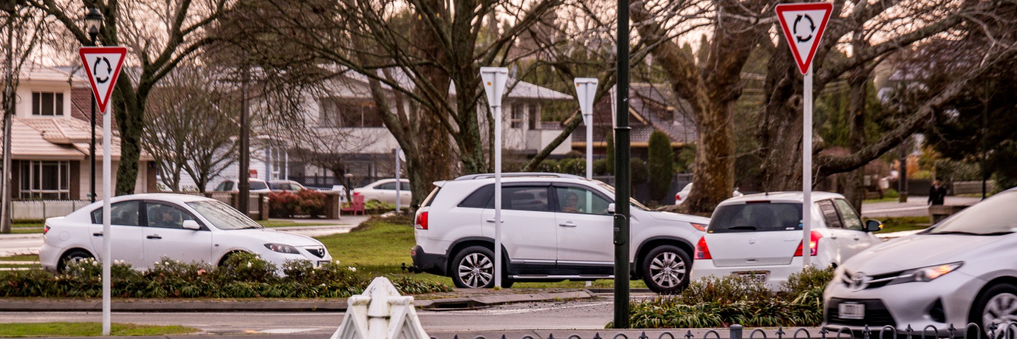 Hamilton Road - Victoria Street roundabout at Cambridge Domain and St Andrews Church